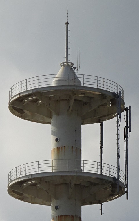 20231103kddi-tower.jpg
