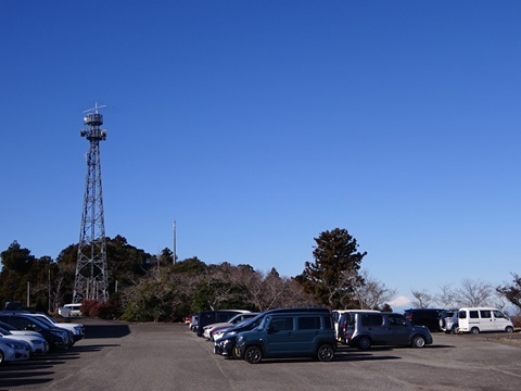 Image 24: 250111tower-mtfuji.jpg