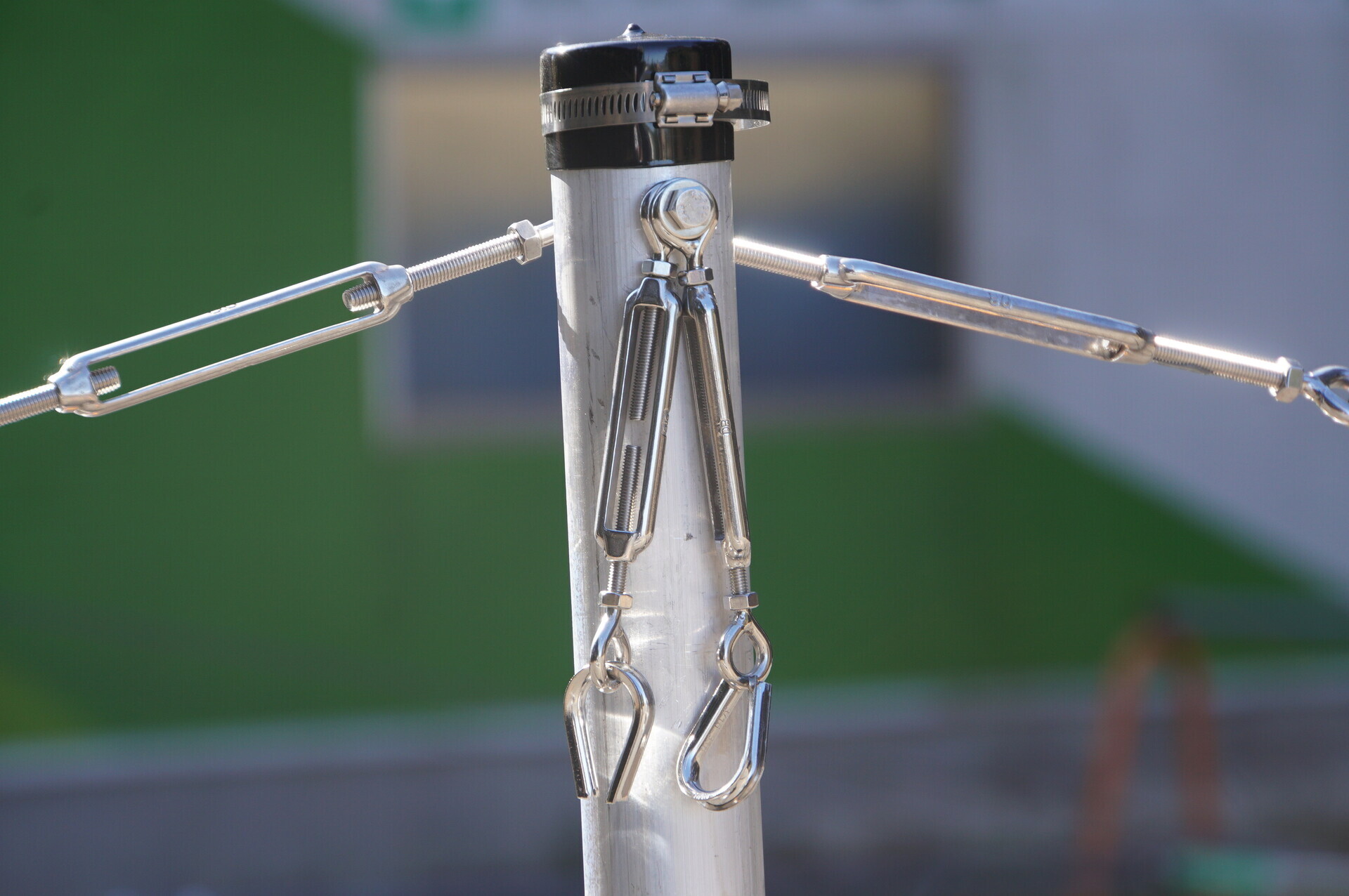 Image 29: 20250125stay-element-center.jpg