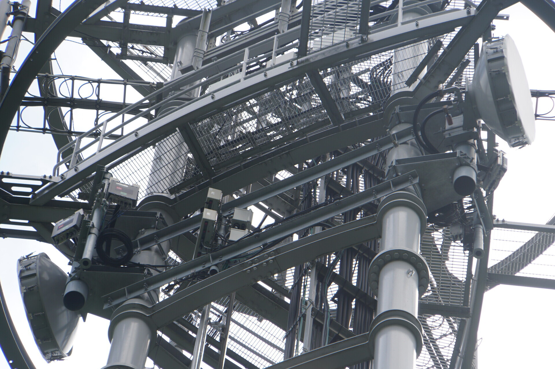 Image 36: 20260711sawajiri-tower-zoom.jpg